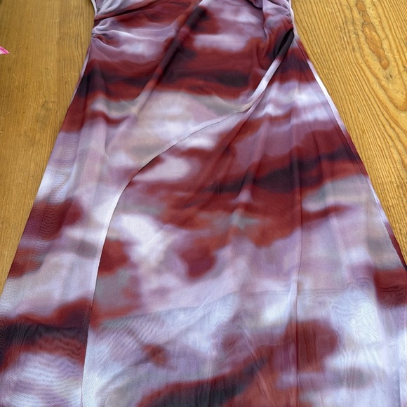 Mesh Abstract Dress - Picture 10 of 10